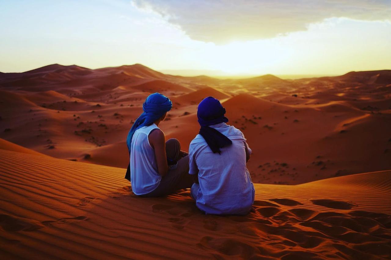 Merzouga Luxury Tents - Glamping ภายนอก รูปภาพ