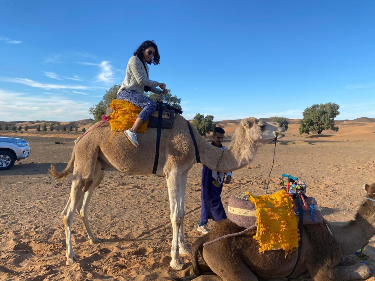 Merzouga Luxury Tents - Glamping ภายนอก รูปภาพ